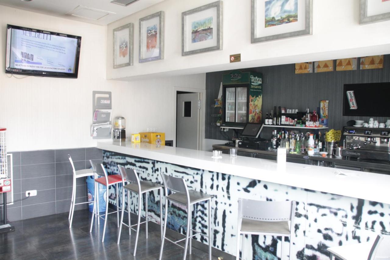Hostal Francisco Salinas Burgo Eksteriør bilde